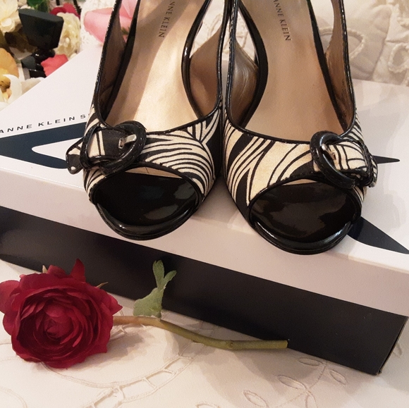 NEW, NEVER WORN, ANNE KLEIN MA OBSERVER BR OPEN TOE SLING HEELS SIZE 6 - Picture 13 of 16